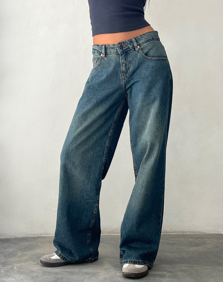Ainsley | Extra-Wide Low-Rise Acid Wash Jeans