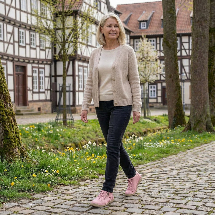 Perla | Cushioned and Stylish Sneakers