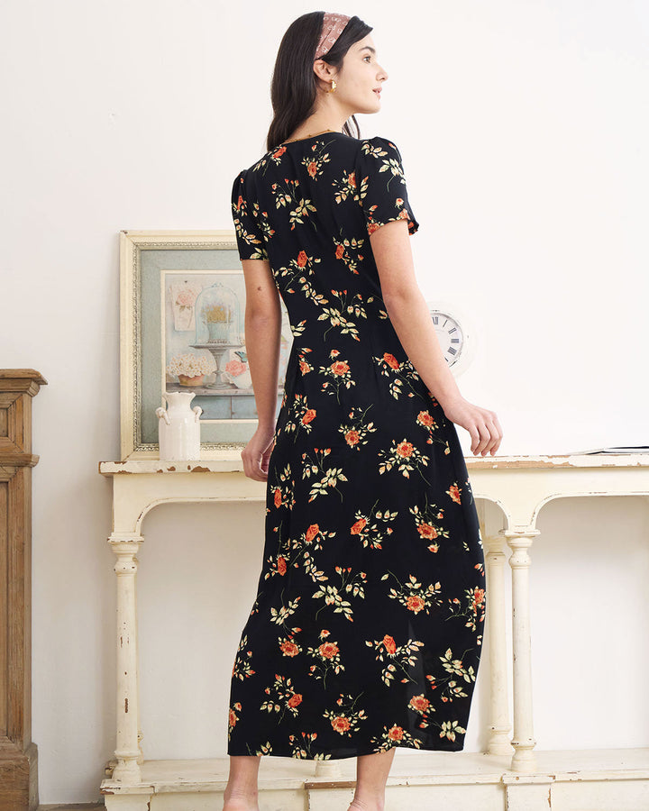 Hannah | Robe noire à col en V et manches courtes